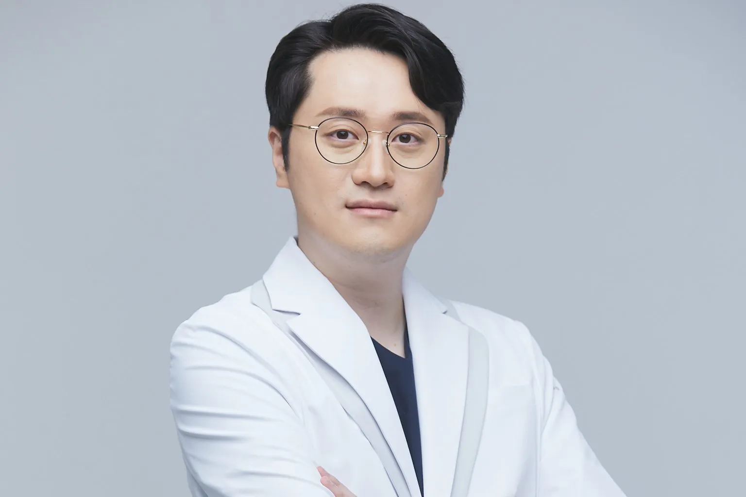院長 Dr. Choi Wonhyuk · Dr. Designer Clinic