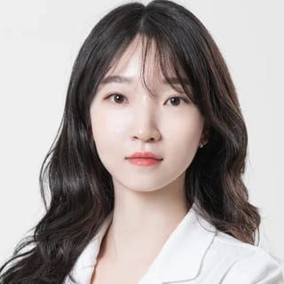 Dr. Kim Ji Hyun